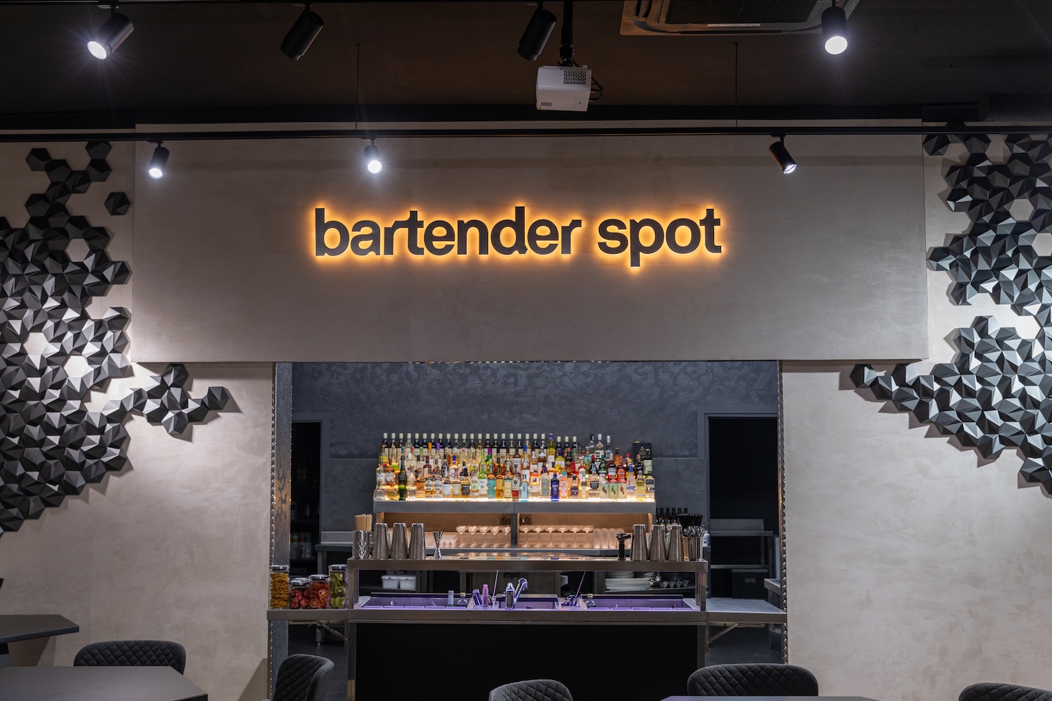 Bartender Spot | Eventos para bodas: visita el Liquid Lab